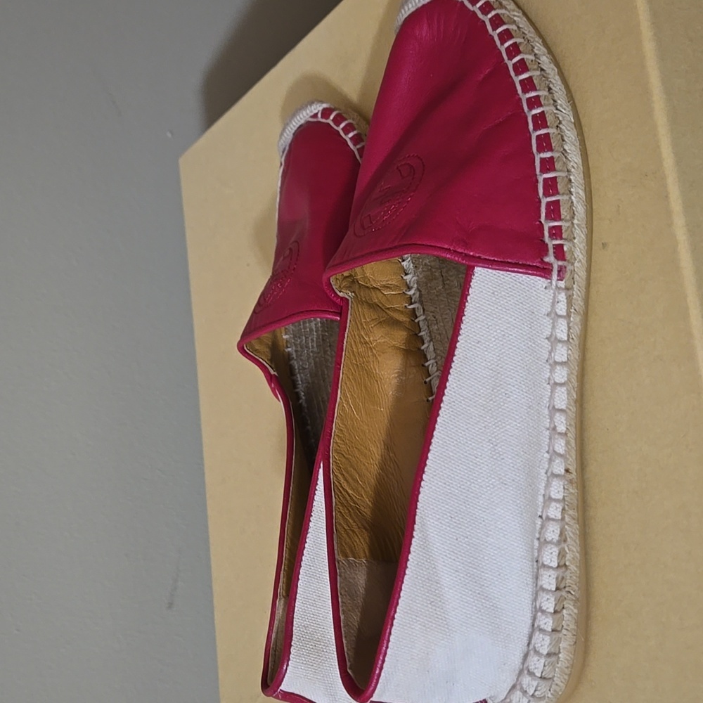 Gucci Red and Cream GG Leather and Canvas Espadrilles Size 6.5 - Picture 6 of 8